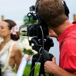 Фотограф и видеограф на свадьбу Фотограф и видеограф на свадьбу