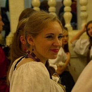 Юлия организатор организатор