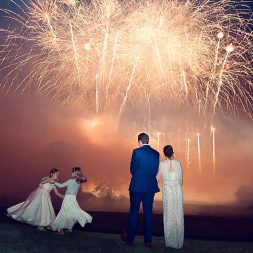 Пиротехническое шоу на свадьбу Пиротехническое шоу на свадьбу