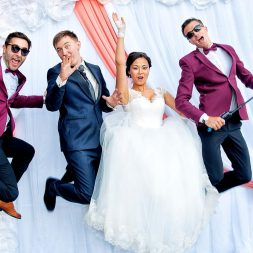 Поющий ведущий на свадьбу Поющий ведущий на свадьбу